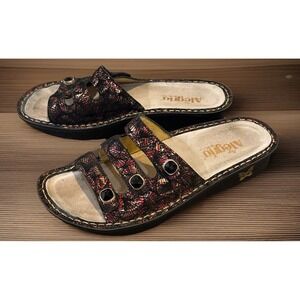 Alegria Women's Size 40 US9,3 Strap Sandal Hook & Loop Jeweled Metallic Red Gold